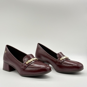 mississipi Zapatos Mocasín Mississipi J1521 Ultra Conforto Carmín con Textura y Herraje Dorado