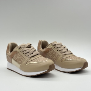Zapatillas mujer Confort Beira Rio 4339.103 Camel con Grabado Monograma y Detalles Dorados