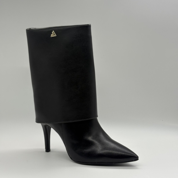 Bota Capa Via Marte 243-005-01 Negra de Taco Aguja