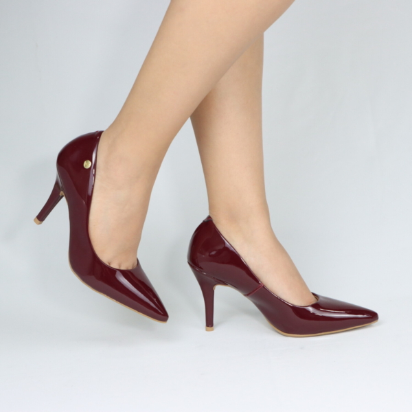Zapatos Stiletto Vizzano 1184.1101 taco 9 en Charol vino