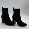 Botines tipo calcetín via marte 021-003-01 en negro textil