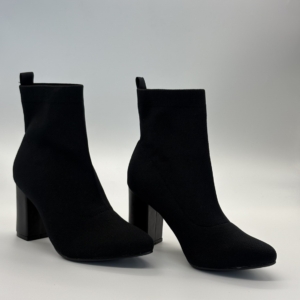 Botines tipo calcetín via marte 021-003-01 en negro textil